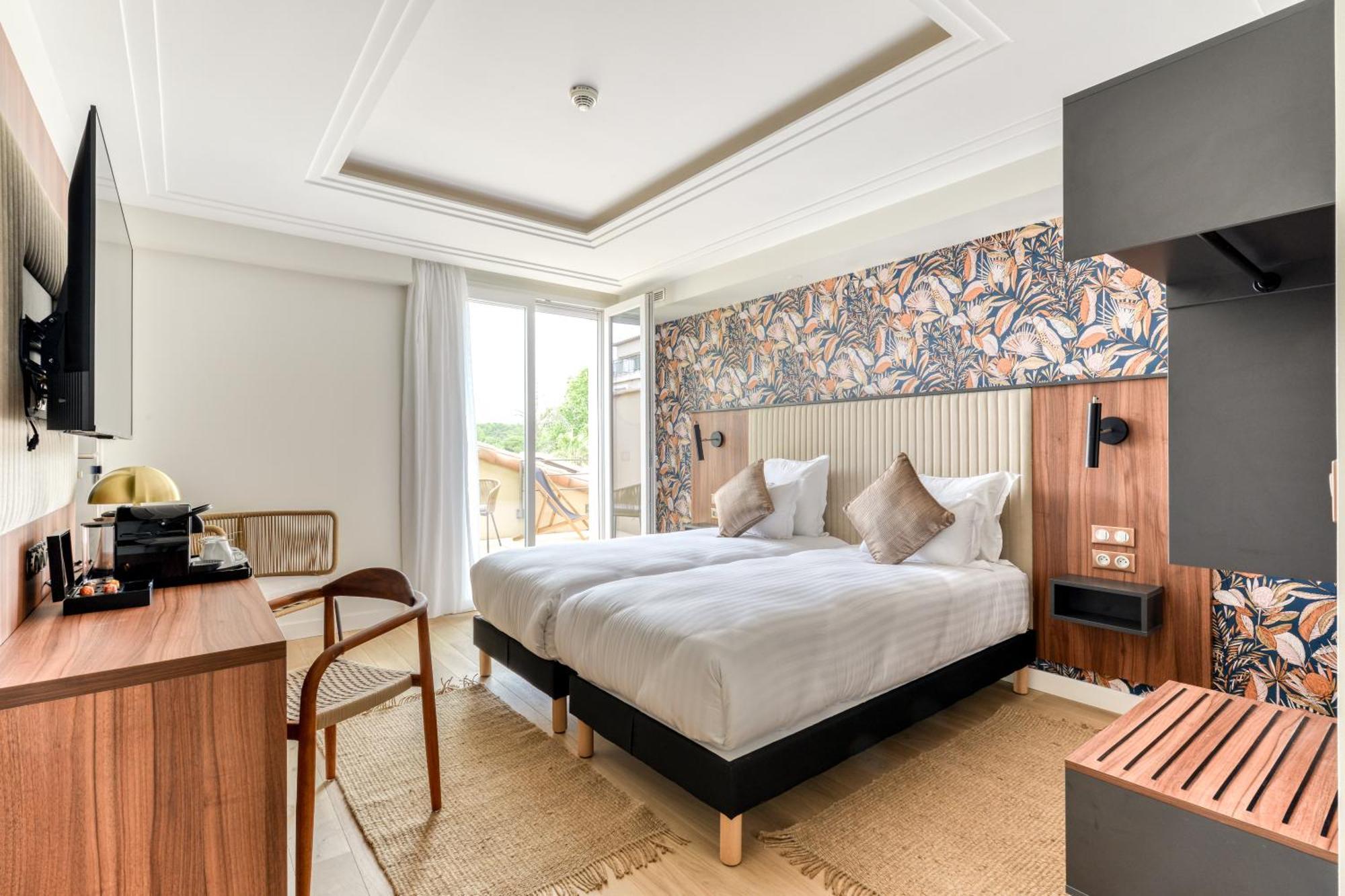 Zenitude Hotel La Valadiere, Ascend Hotel Collection Juvignac Exterior foto