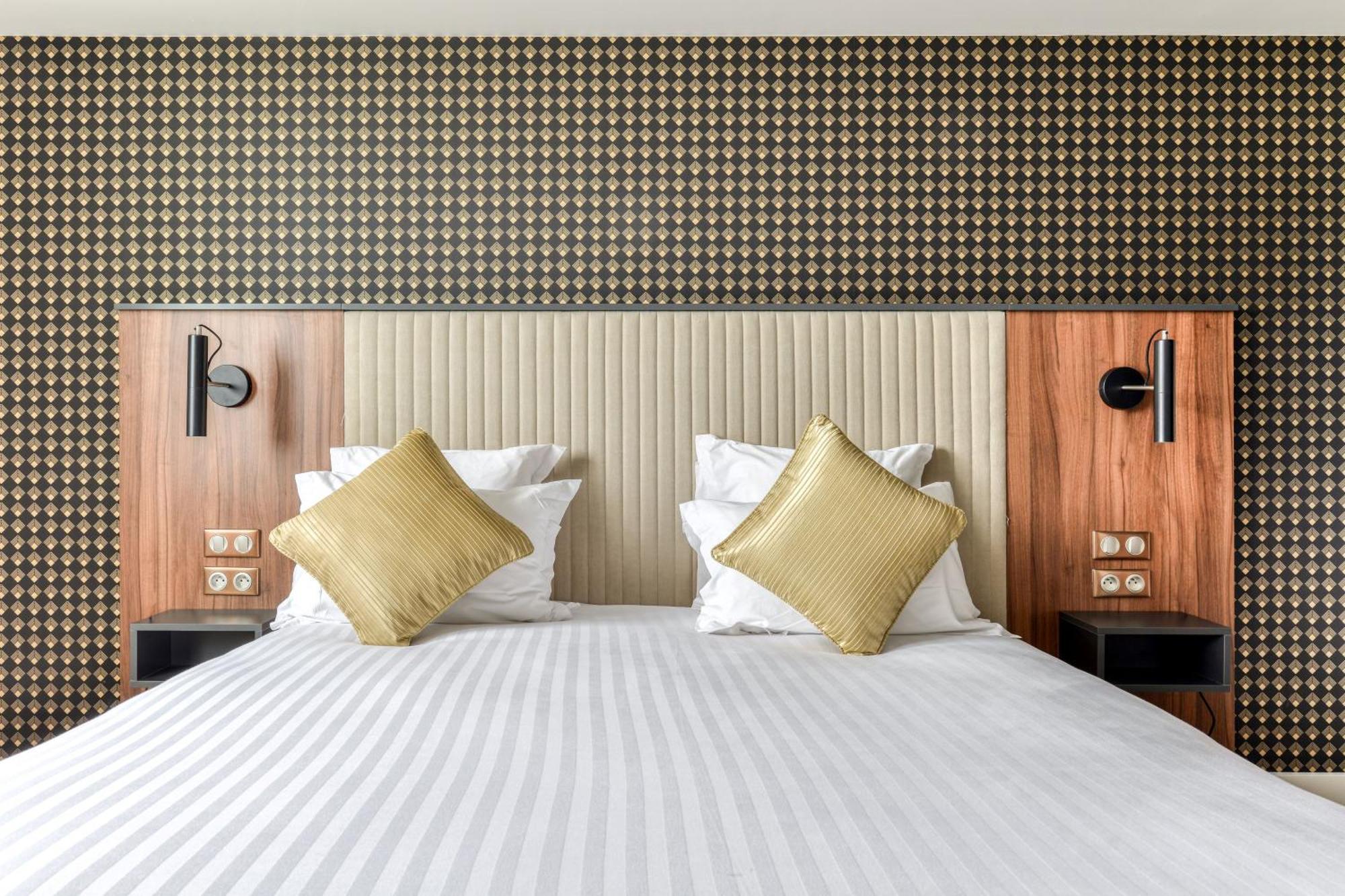 Zenitude Hotel La Valadiere, Ascend Hotel Collection Juvignac Exterior foto