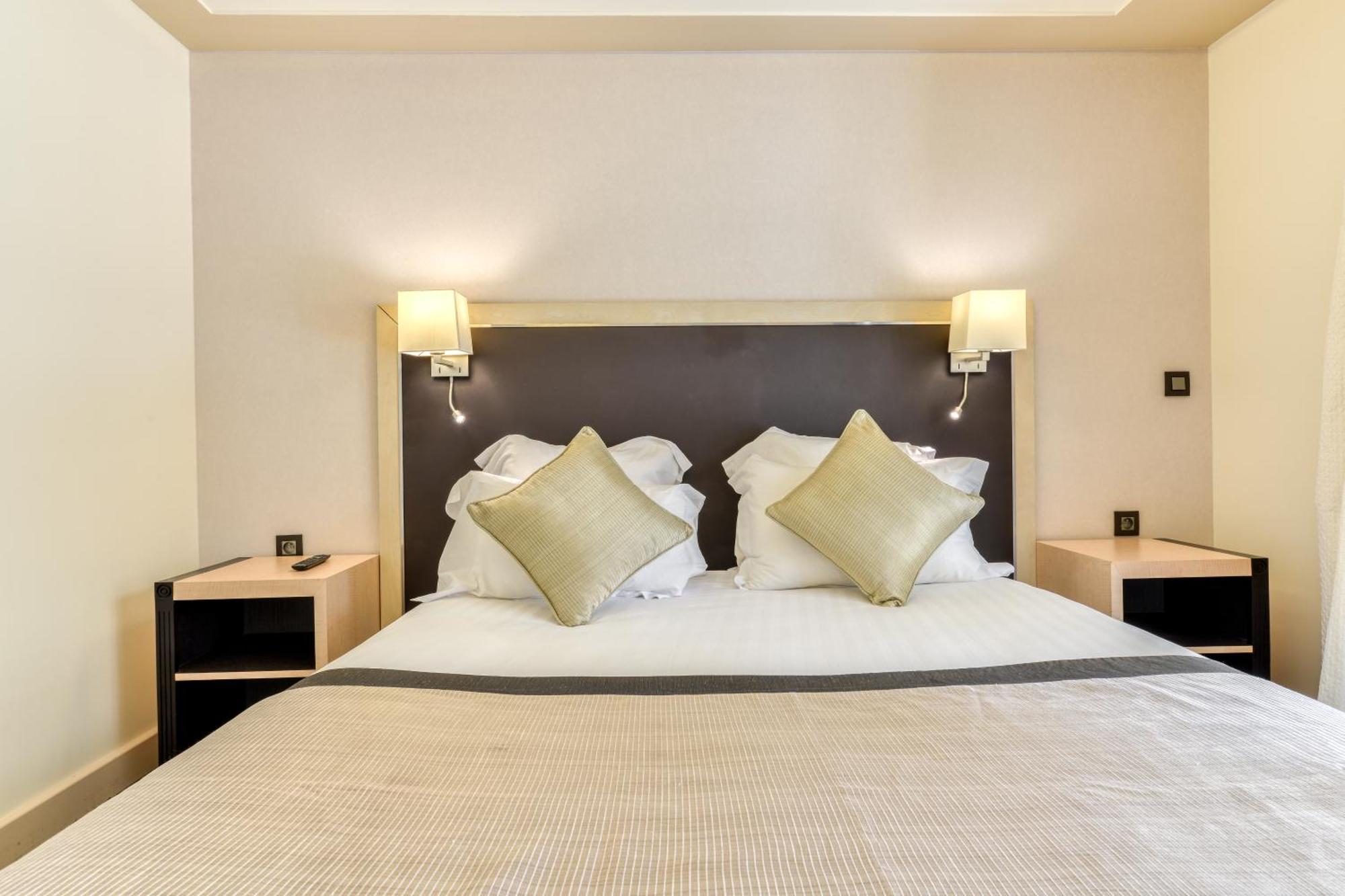 Zenitude Hotel La Valadiere, Ascend Hotel Collection Juvignac Exterior foto