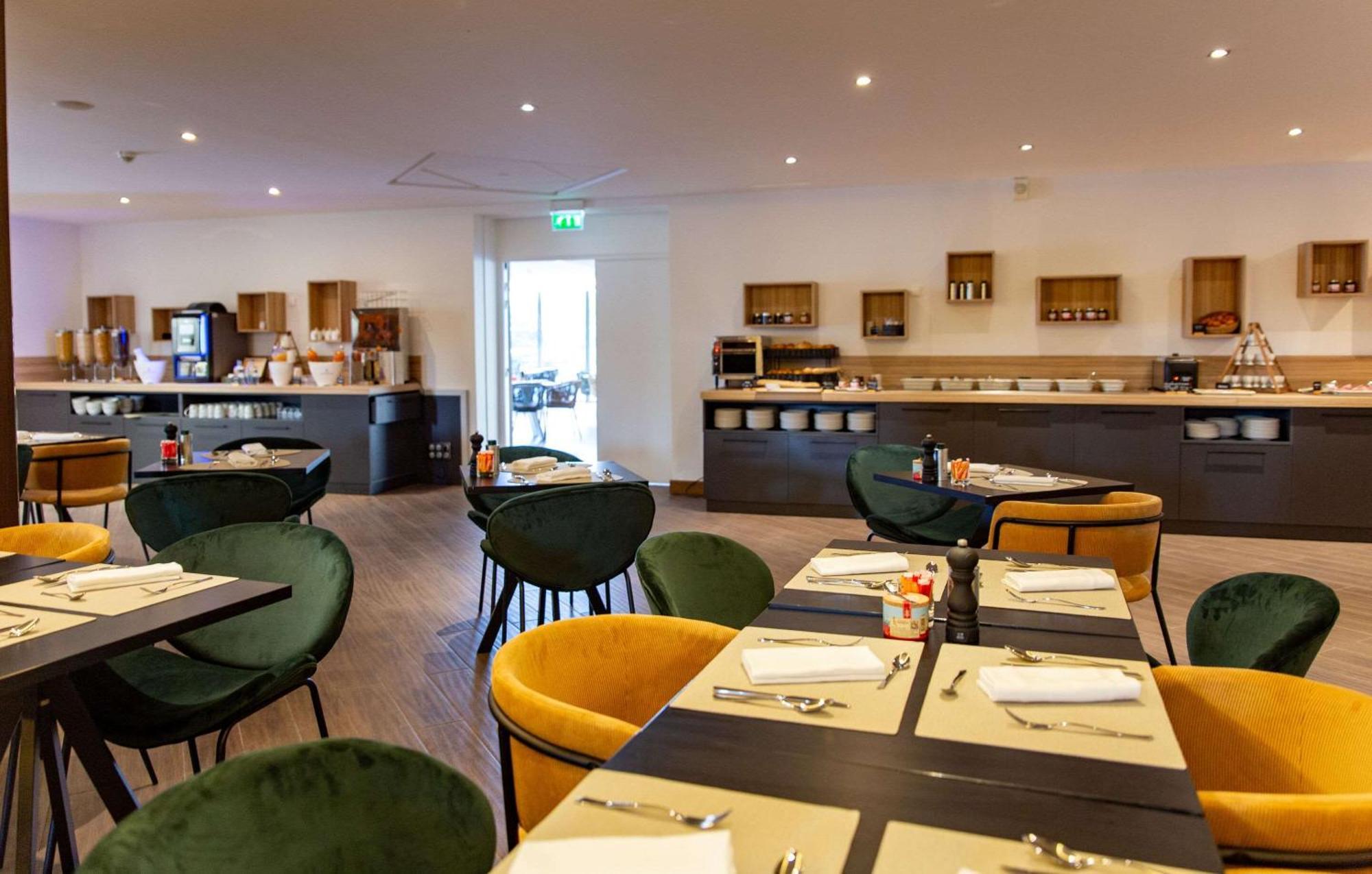 Zenitude Hotel La Valadiere, Ascend Hotel Collection Juvignac Exterior foto